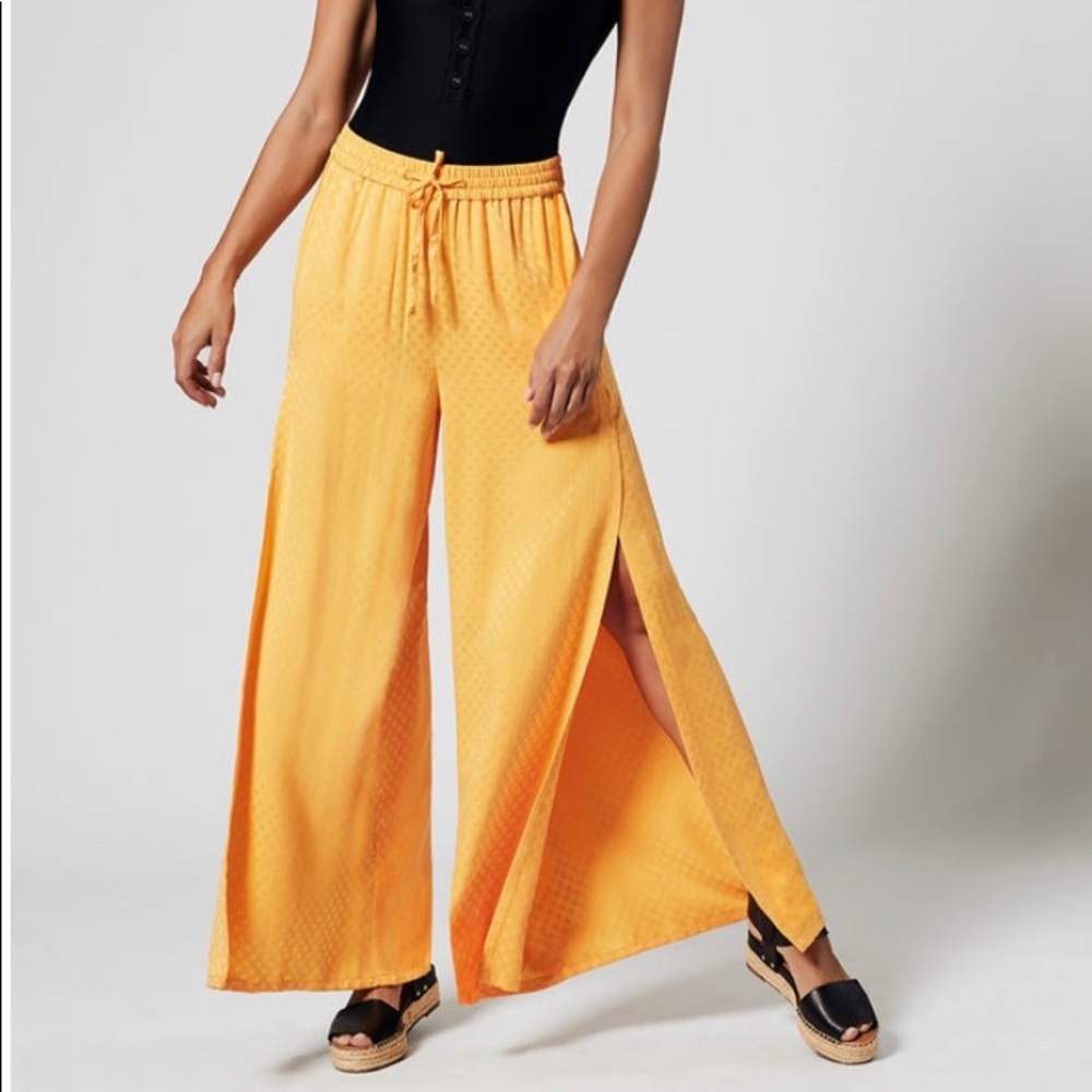 Onia Chloe Silky Dot Wide Leg Pant in Sunflower🌻